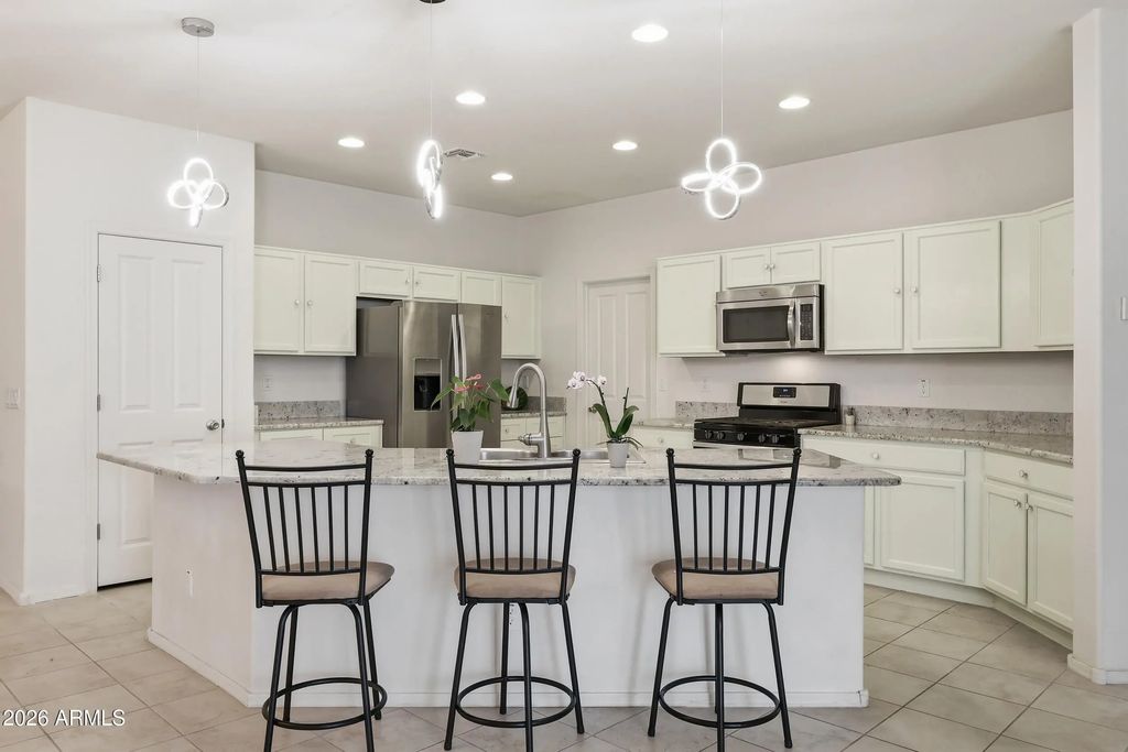 40820 W Tamara Lane, Maricopa