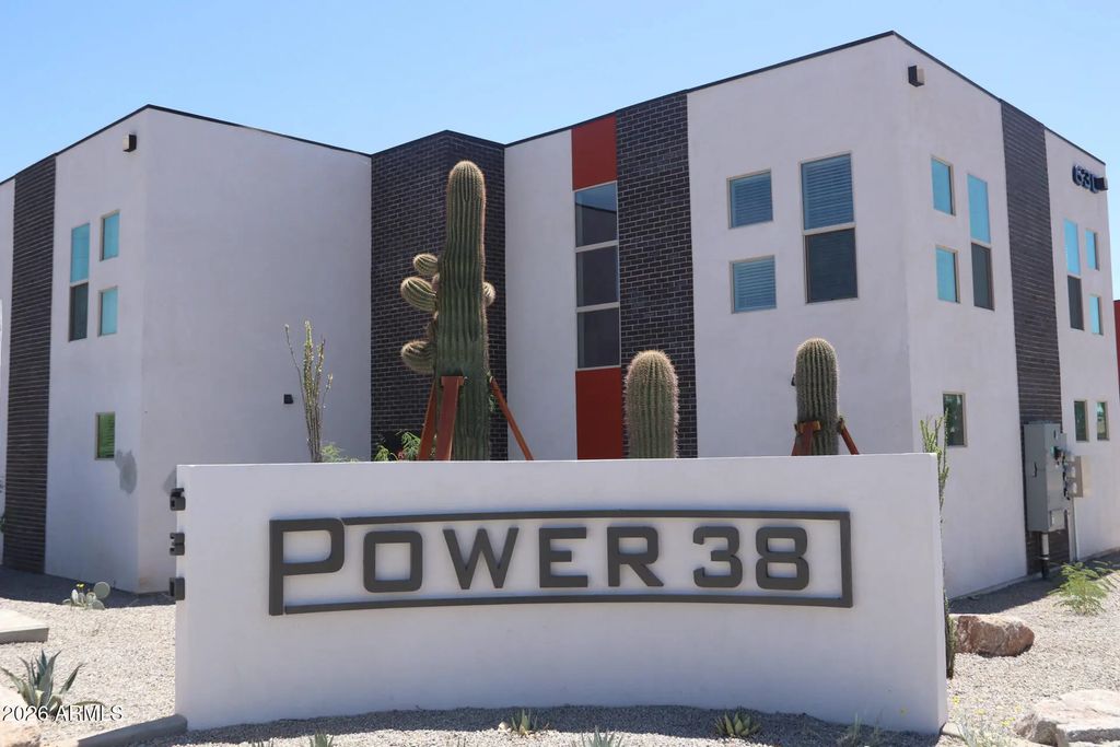 630 N Power (unit 102), Mesa