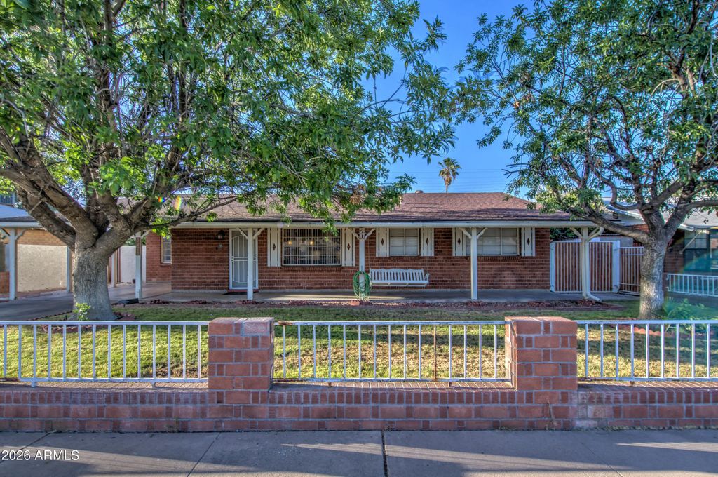 3428 W Tuckey Lane, Phoenix