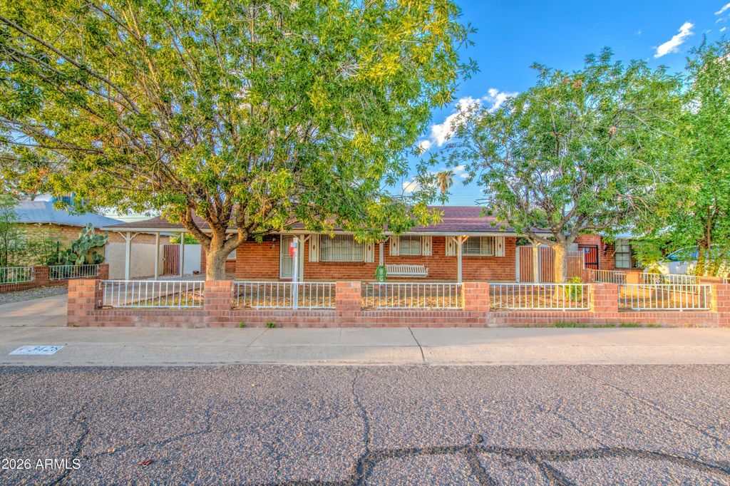 3428 W Tuckey Lane, Phoenix