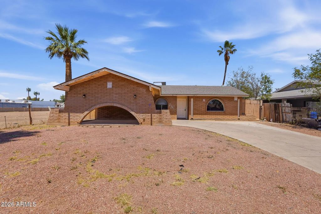 6452 W Thomas Road, Phoenix