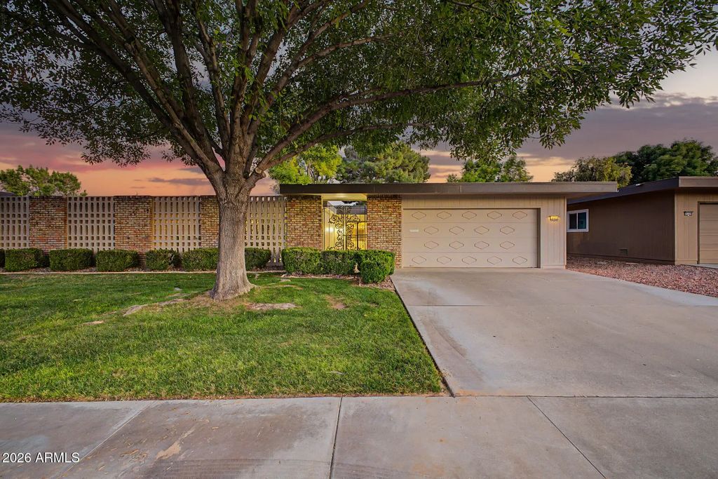 10345 W Garnette Drive, Sun City