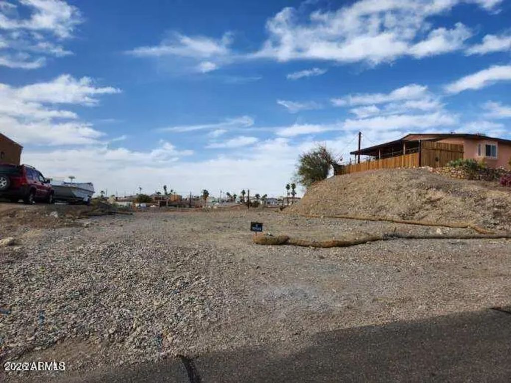 3483 Shawnee Lane (unit 8), Lake Havasu City