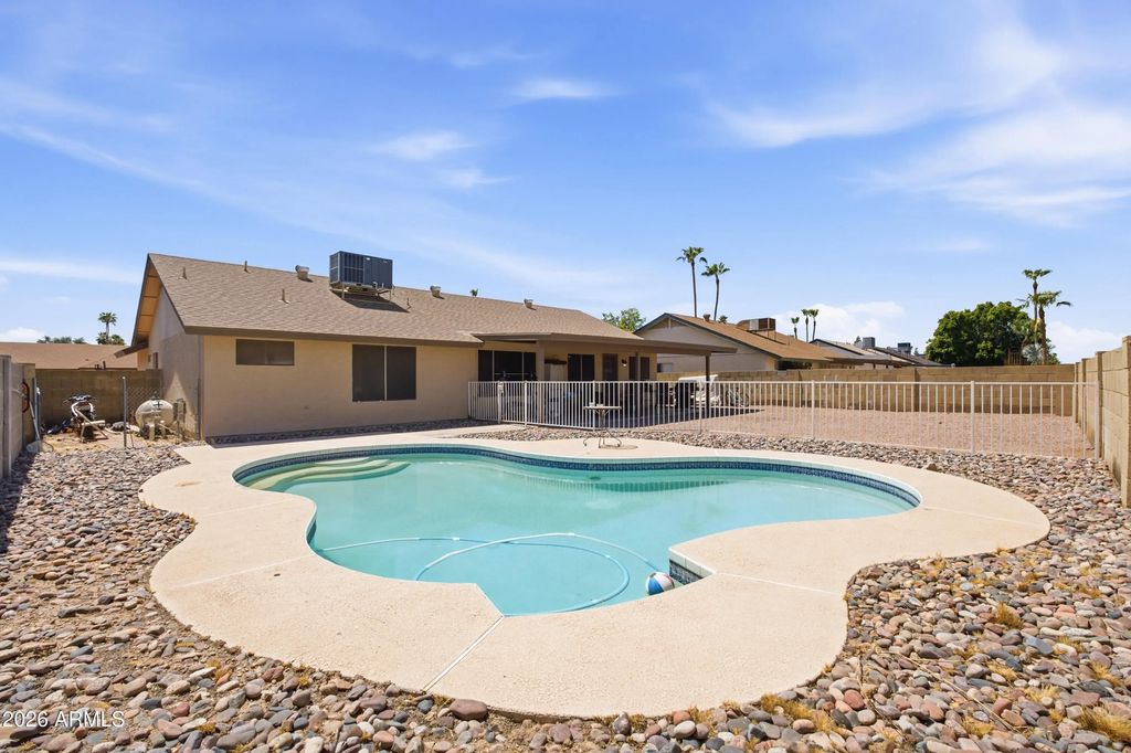 1738 N Nevada Way, Mesa