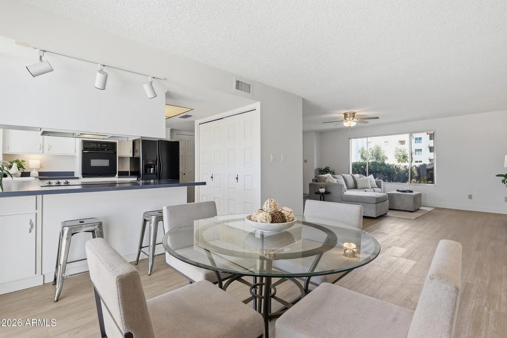 4713 W Northern Avenue, Glendale