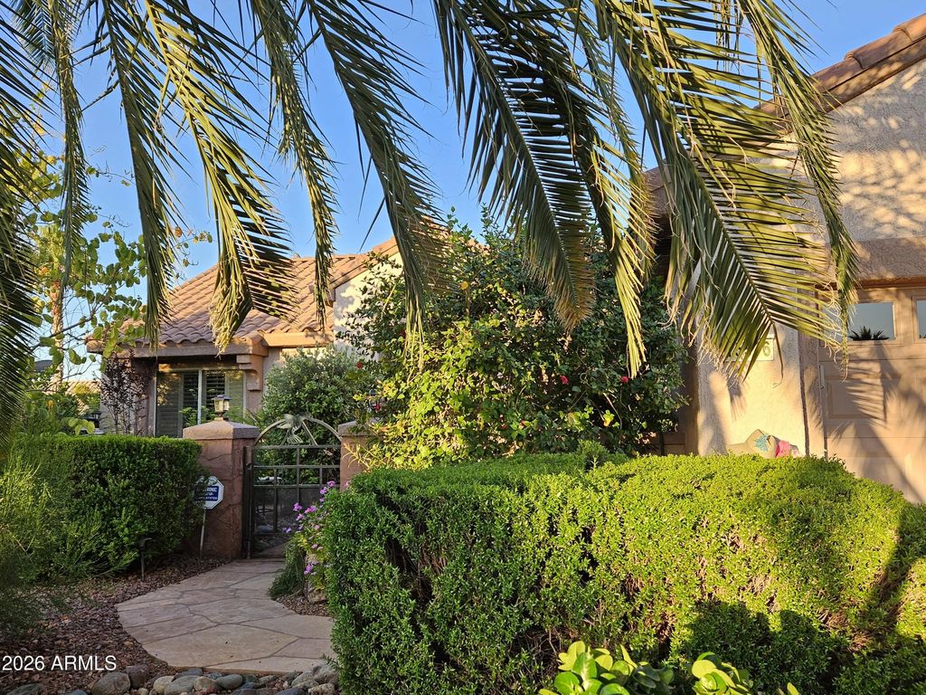 15576 W Coral Pointe Drive, Surprise