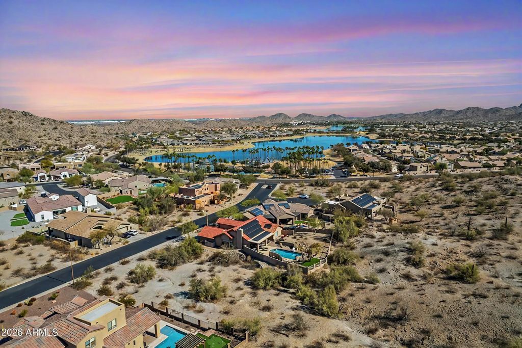 18323 W Santa Irene Drive (unit 19), Goodyear