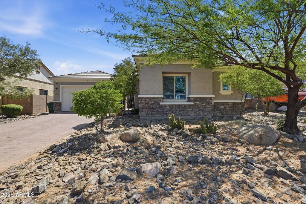 16373 W Beautiful Lane, Goodyear