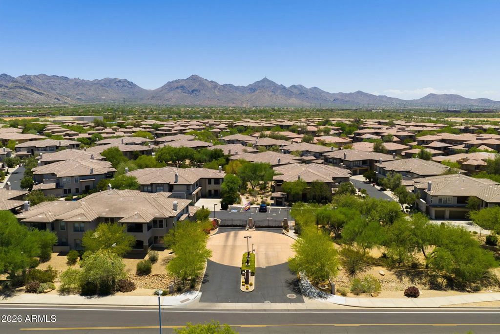 20121 N 76th Street (unit 2058), Scottsdale