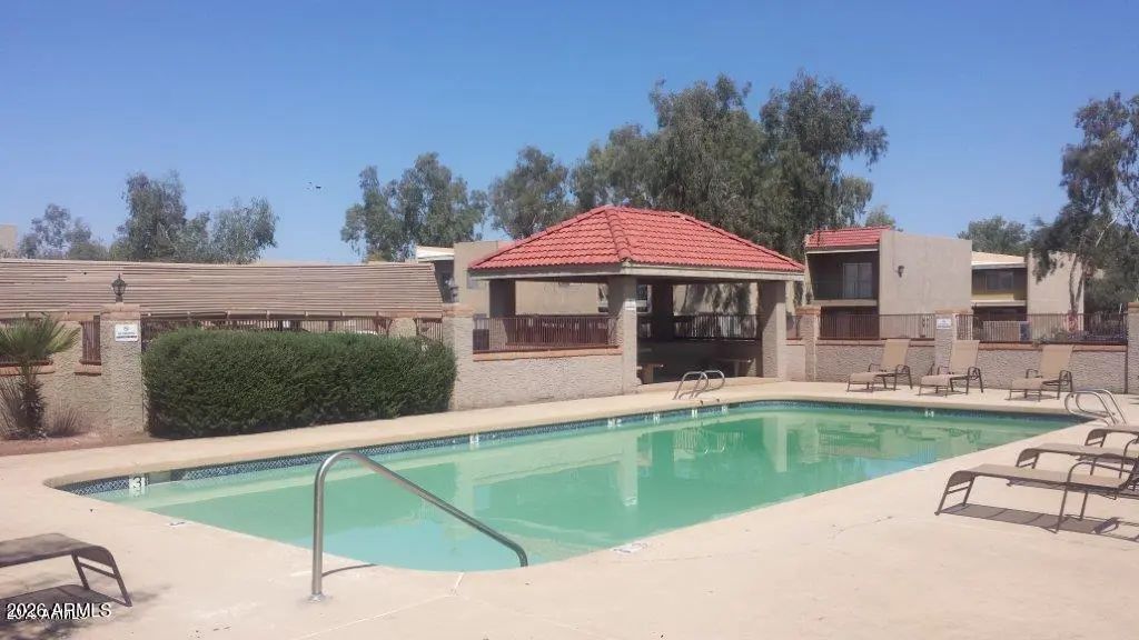 2833 E Le Marche Avenue, Phoenix