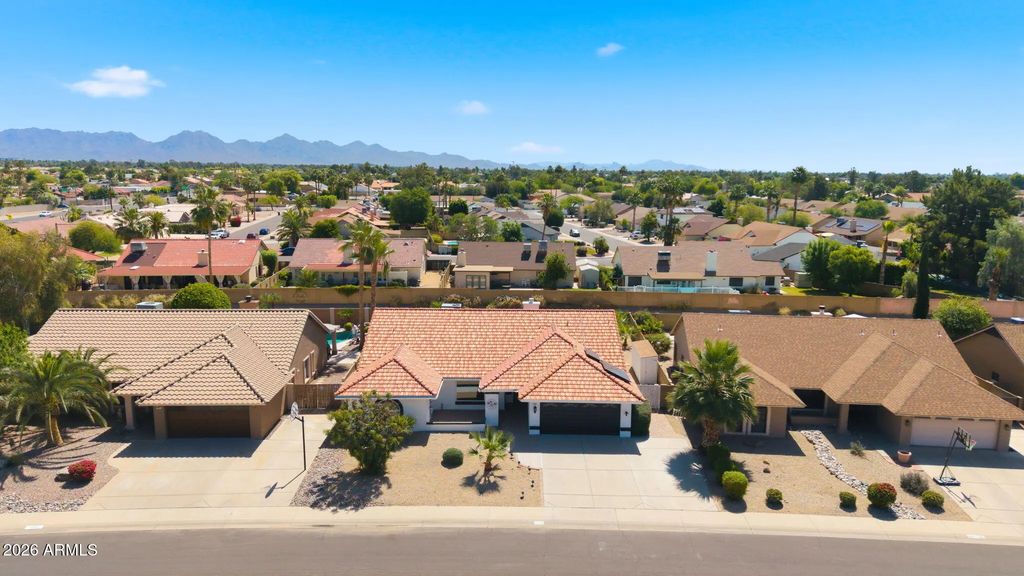 15221 N 42nd Place, Phoenix