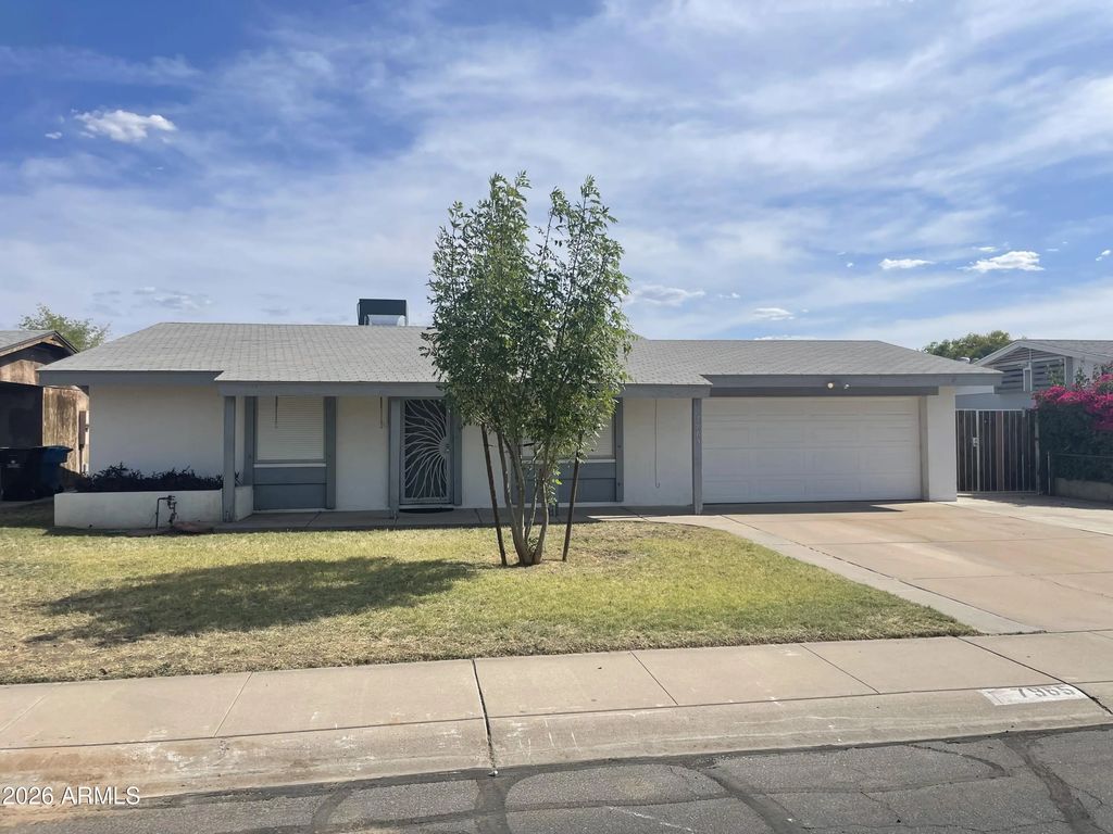 7965 W Montecito Avenue, Phoenix