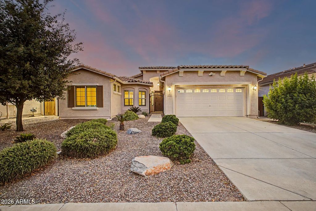 2973 E Santa Fe Lane, Gilbert