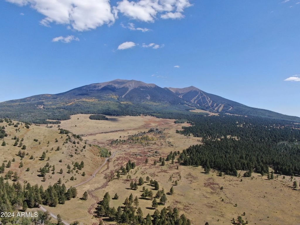 002 Hart Prairie Rd -- (unit -), Flagstaff
