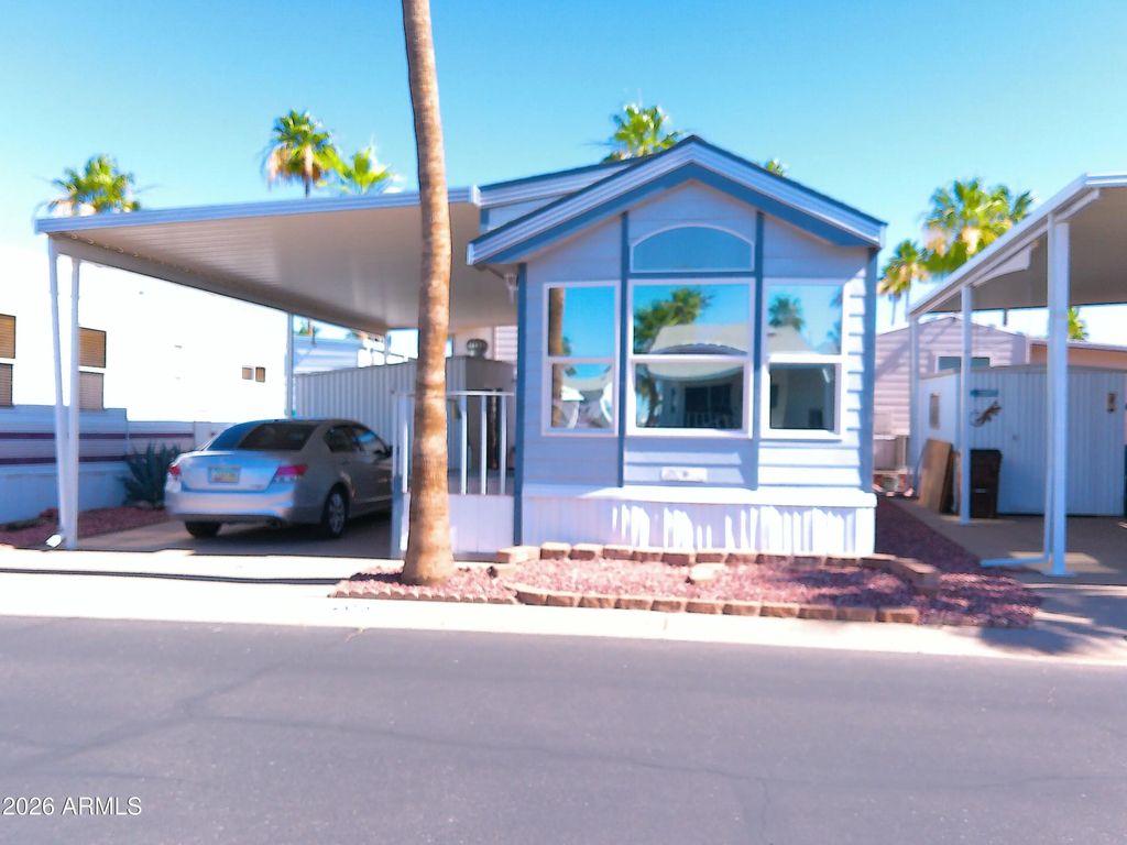 203 Nightdigger Drive (unit 203), Apache Junction