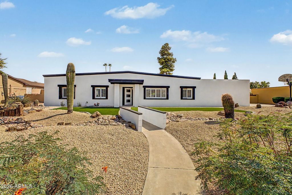 5539 E Sweetwater Avenue, Scottsdale