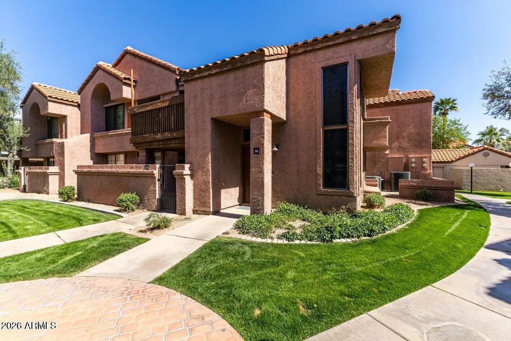 925 N College Avenue (unit G225), Tempe