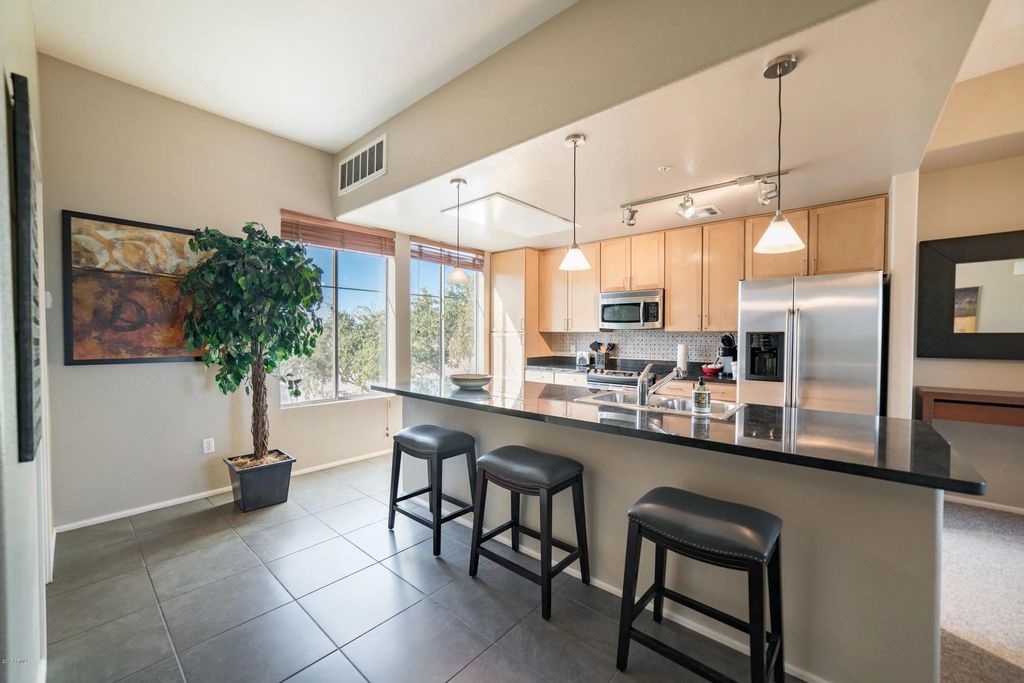 6745 N 93rd Avenue (unit 1154), Glendale
