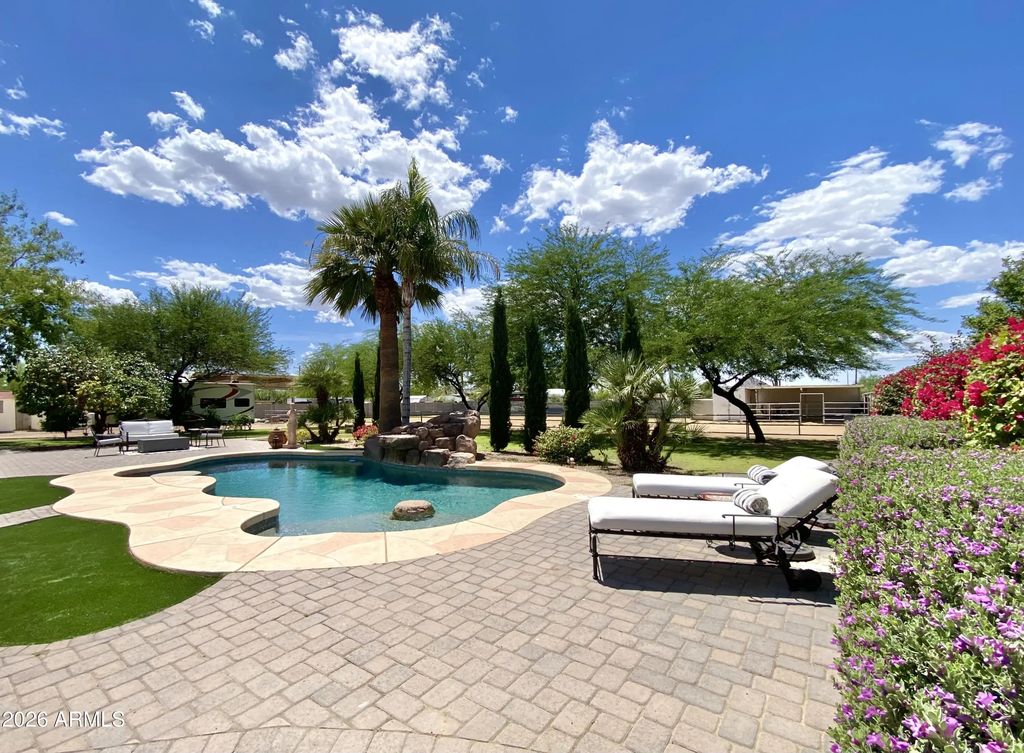15602 N 37th Street, Phoenix