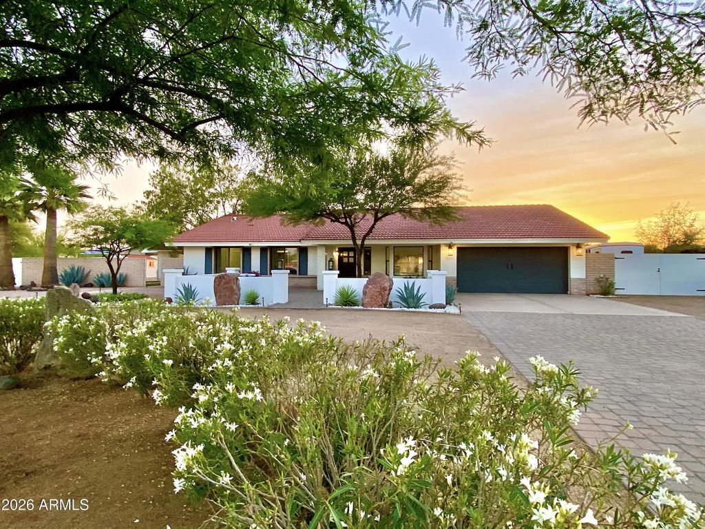 15602 N 37th Street, Phoenix
