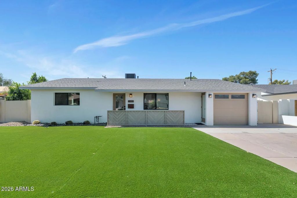 8225 E Jackrabbit Road, Scottsdale