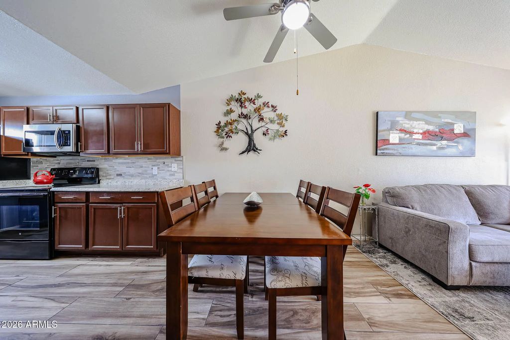 653 W Guadalupe Road (unit 2116), Mesa