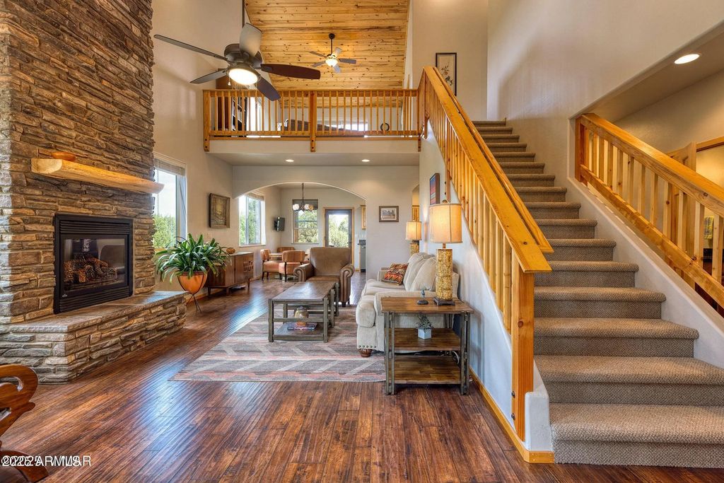 2220 E Rock Garden Lane, Show Low