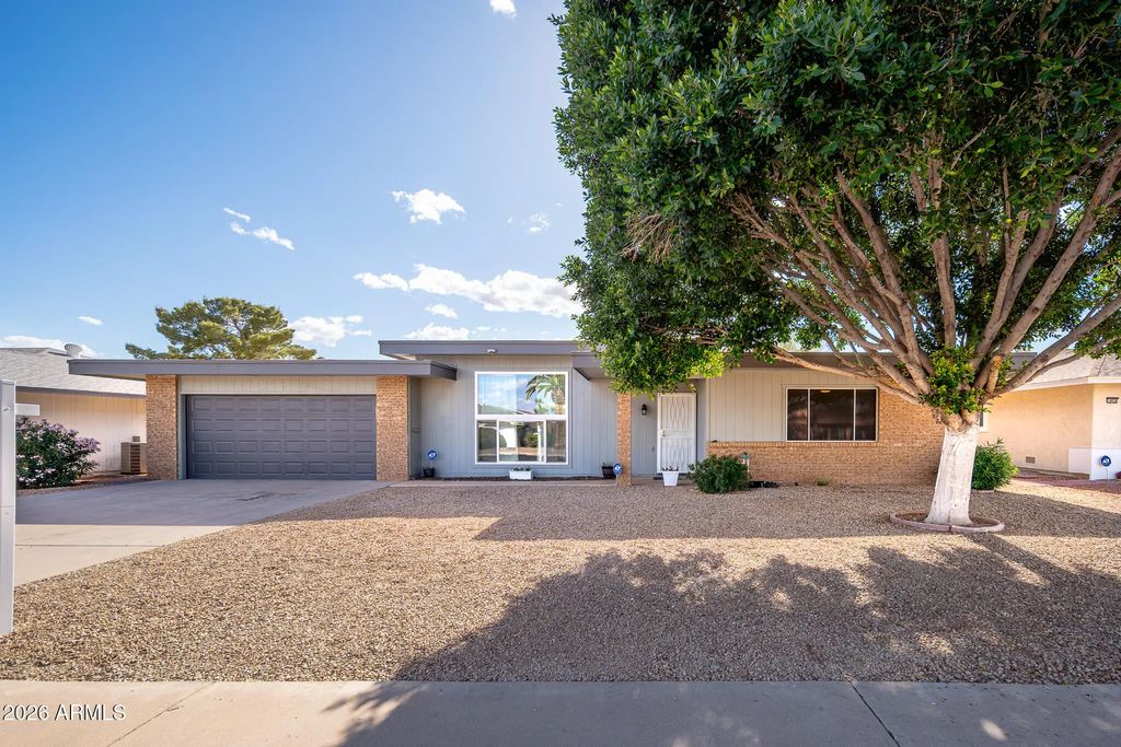14820 N Lakeforest Drive, Sun City