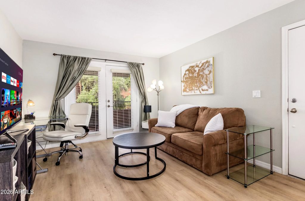 4704 E Paradise Village Parkway N (unit 219), Phoenix