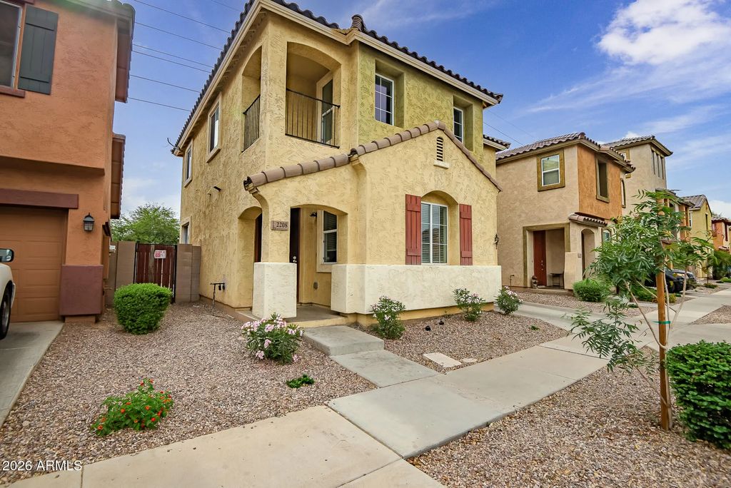 2208 N 78th Glen, Phoenix