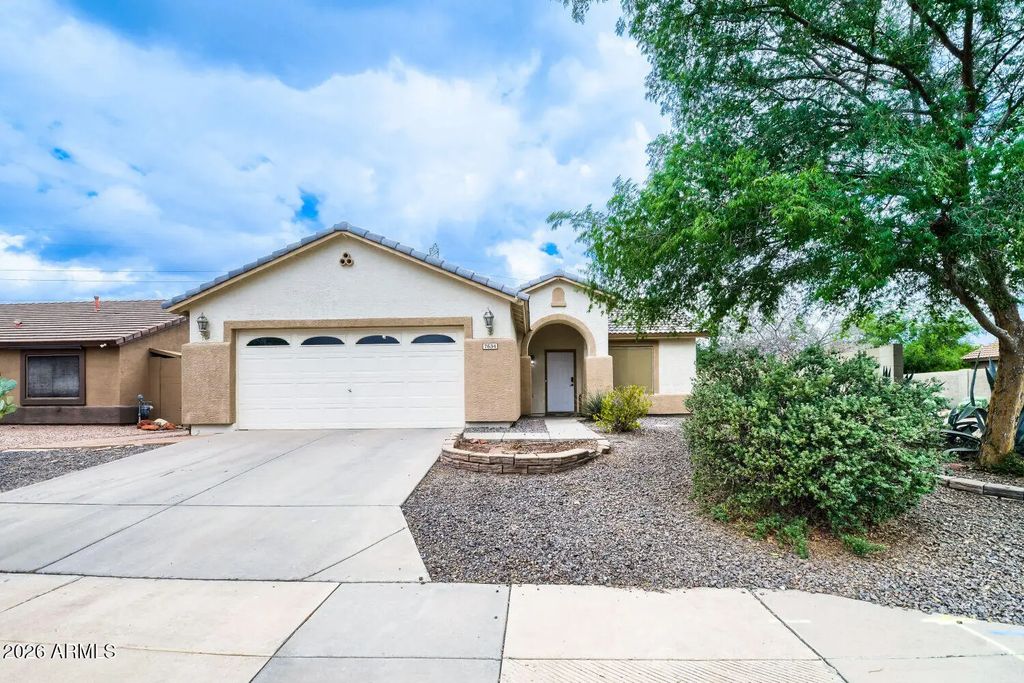 7634 E Dover Street, Mesa