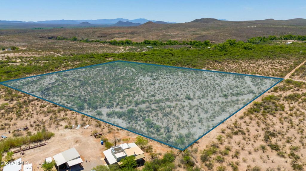 E Blackberry Lane (unit -), Huachuca City
