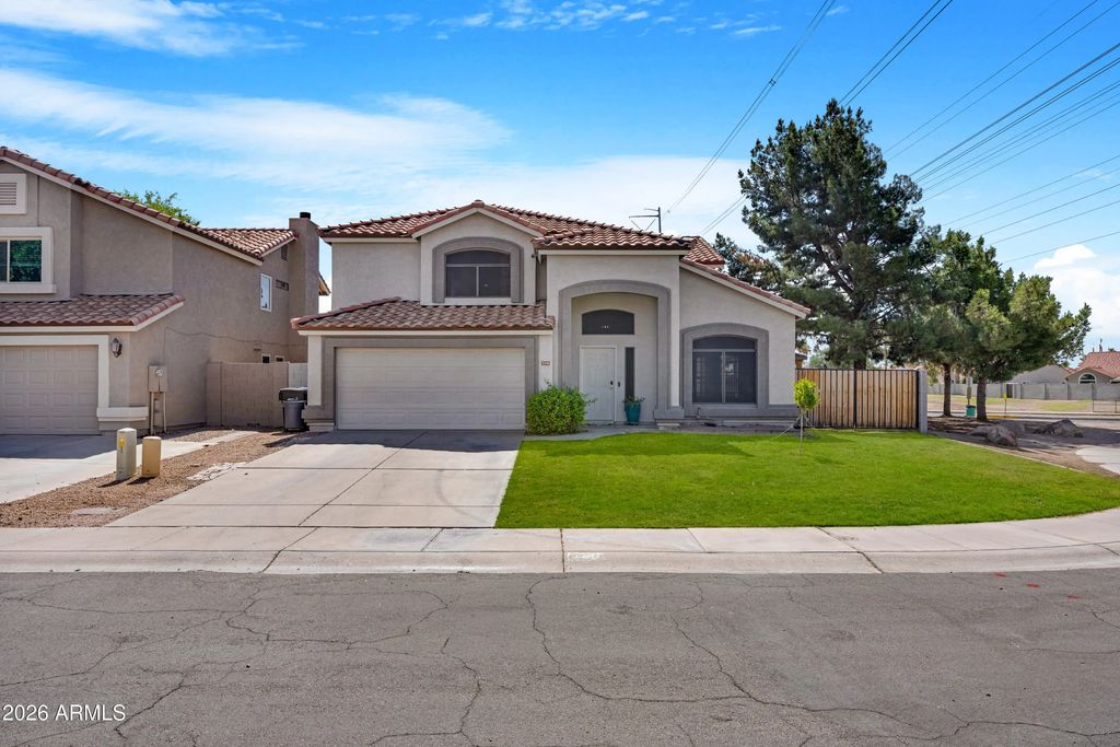 338 N Cobblestone Street, Gilbert