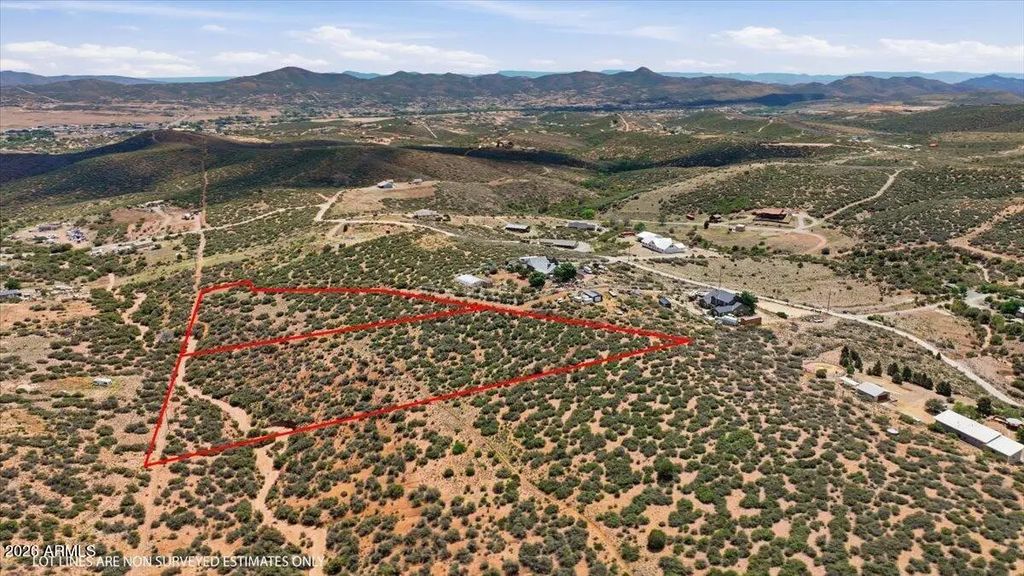 10560 E Rocky Hill Road (unit 4), Dewey