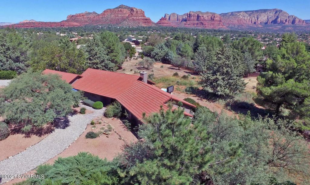 795 E Saddlehorn Road, Sedona