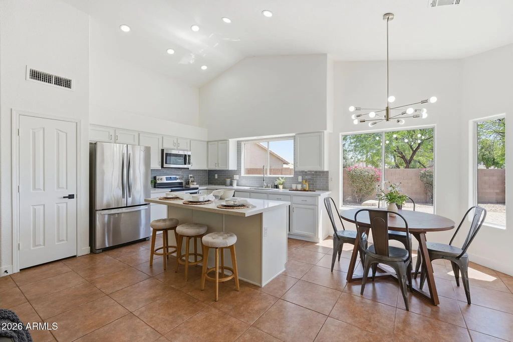 2407 N 132nd Avenue, Goodyear