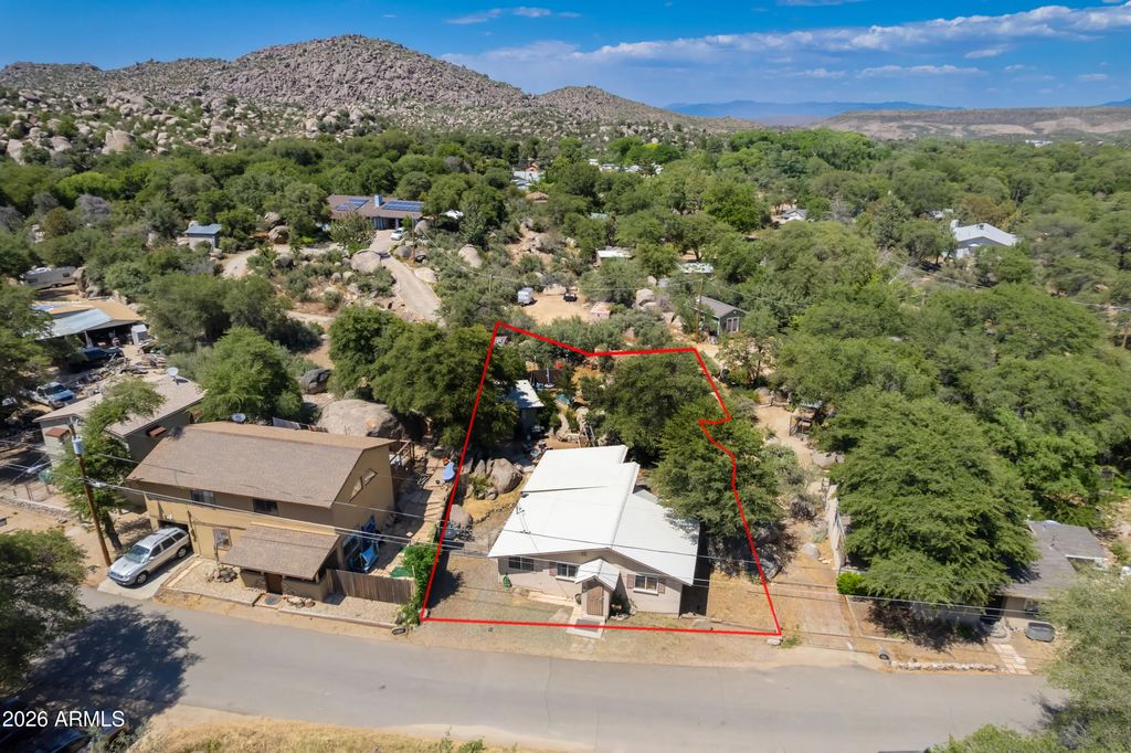 16808 W West Way, Yarnell