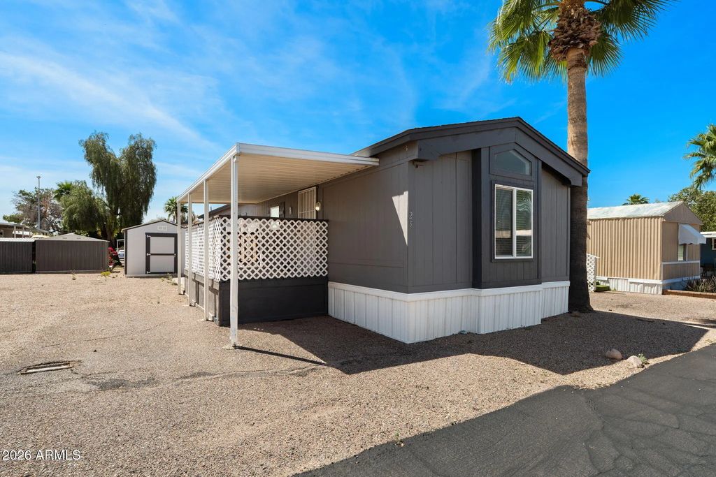 1770 N Valley Drive (unit 25), Apache Junction