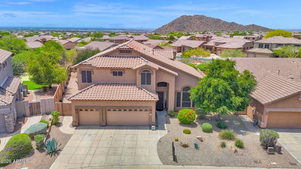 7807 E Red Hawk Circle, Mesa