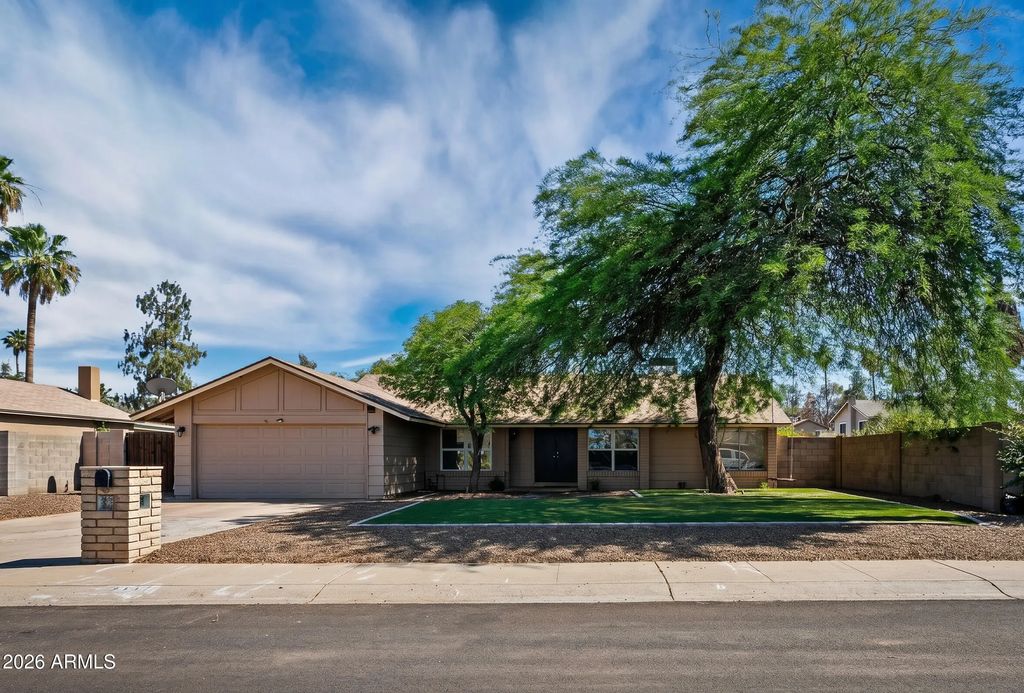 2439 W Kathleen Road, Phoenix