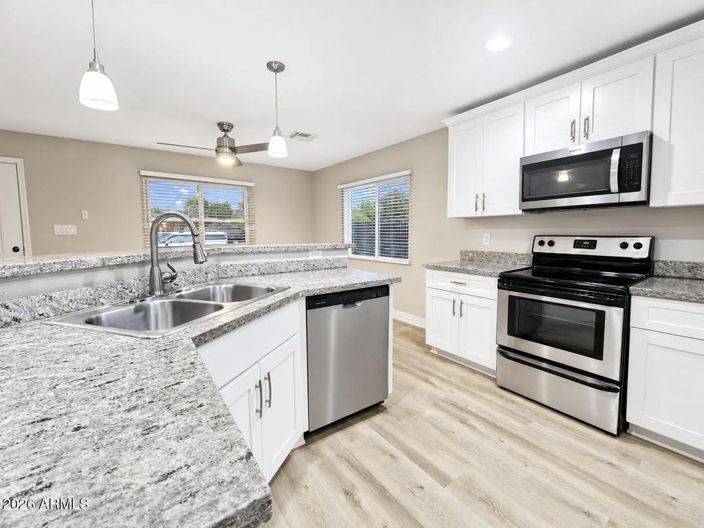 5206 S 11th Avenue, Phoenix
