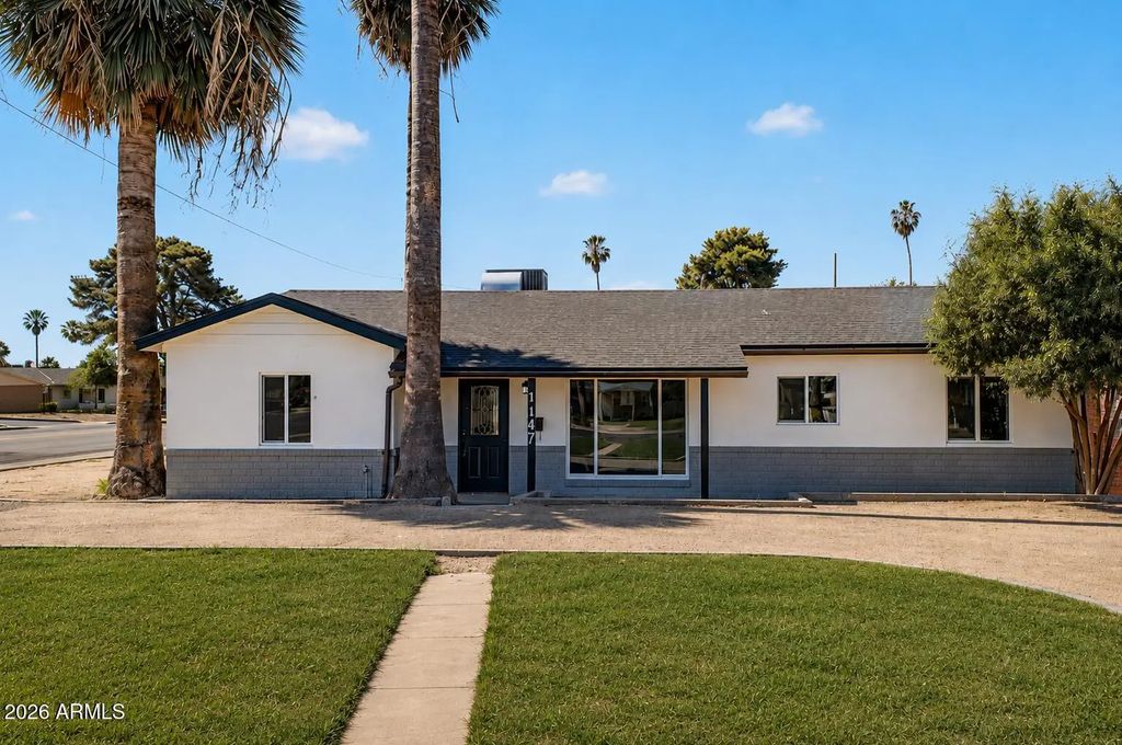 1147 E Flynn Lane, Phoenix