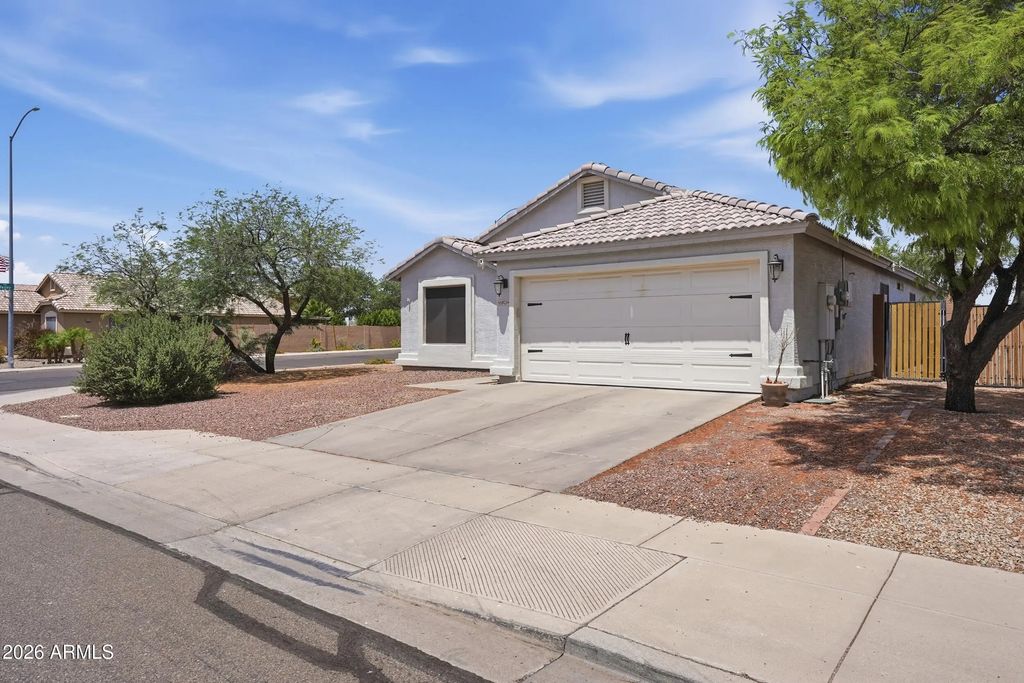 10234 E Calypso Avenue, Mesa