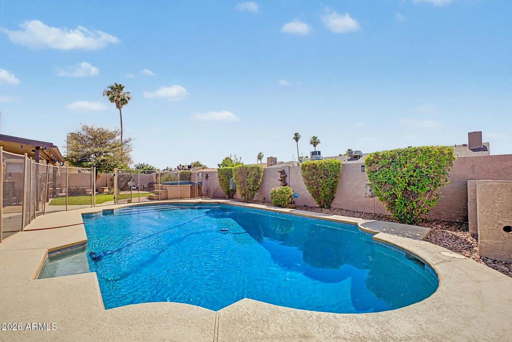 760 N Comanche Drive, Chandler