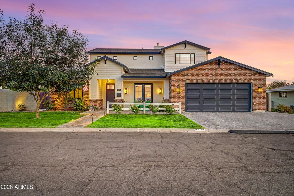 4233 E Fairmount Avenue, Phoenix