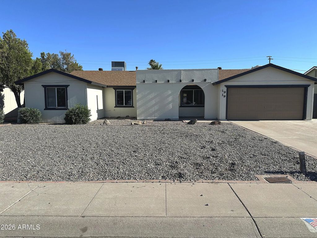 1919 W Voltaire Avenue, Phoenix