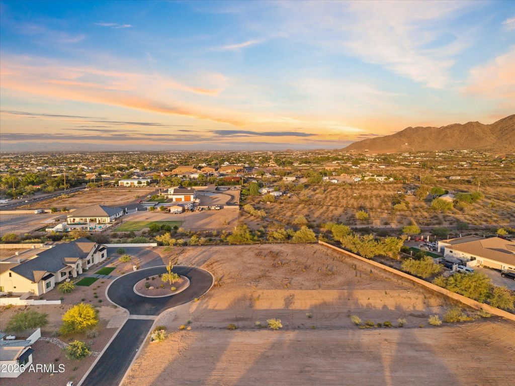10761 W Golddust Drive (unit 10), Queen Creek