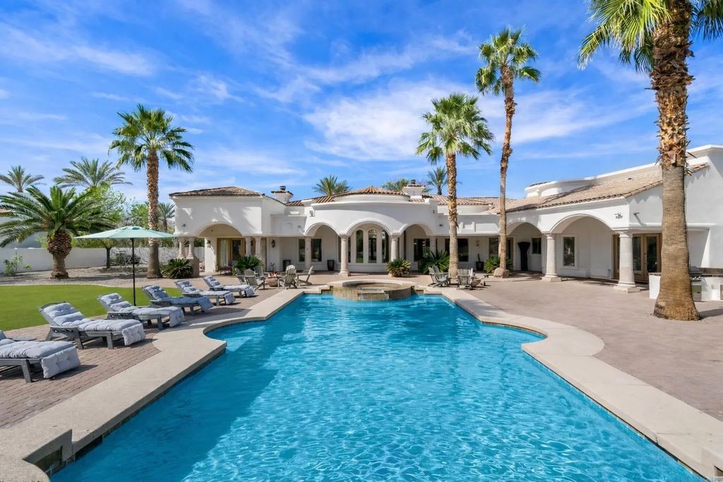 9071 N 53rd, Paradise Valley