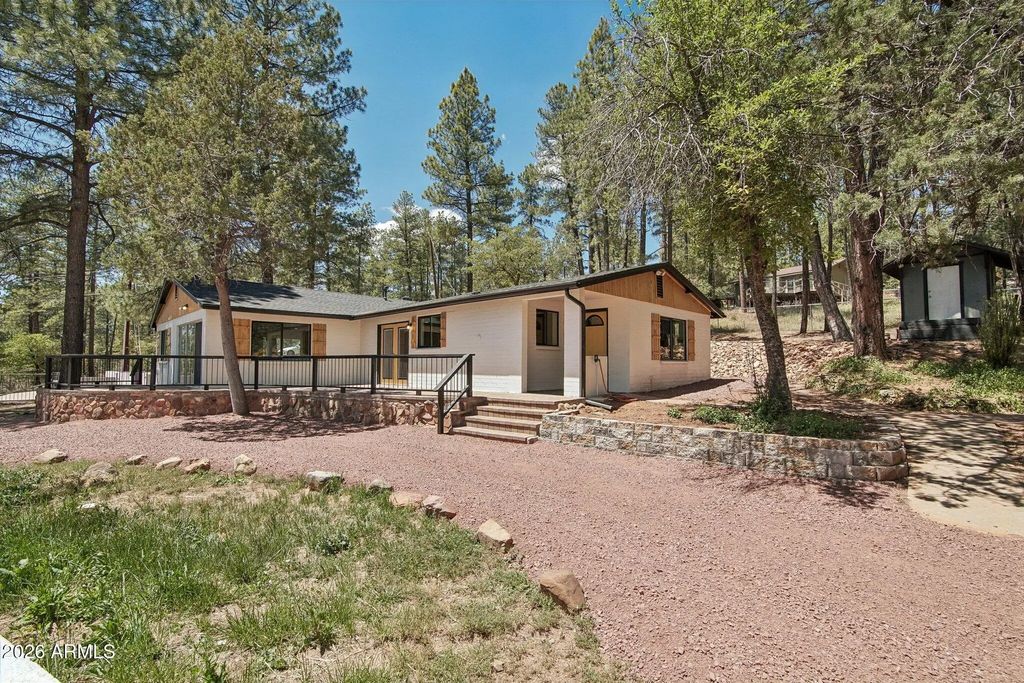 8324 W Fossil Creek Road, Pine