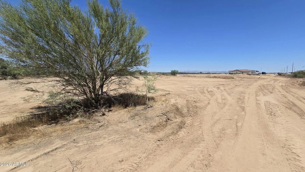 38xxx W Sherman Street (unit 13), Tonopah